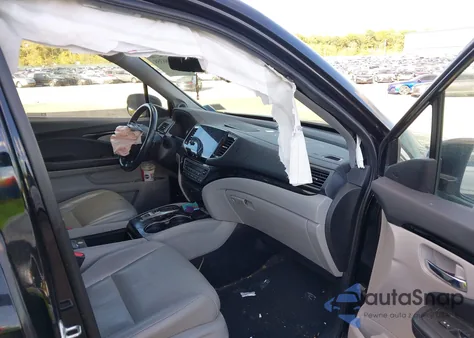 2019 Honda Pilot Elite z USA, uszkodzony, nr VIN 5FNYF6H02KB023924